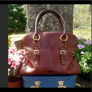 *FLASH SALE* Dooney & Bourke Florentine Satchel